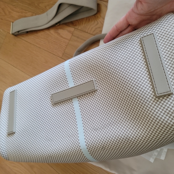 Rothy’s The Overnighter In Coastal - Picture 8 of 10